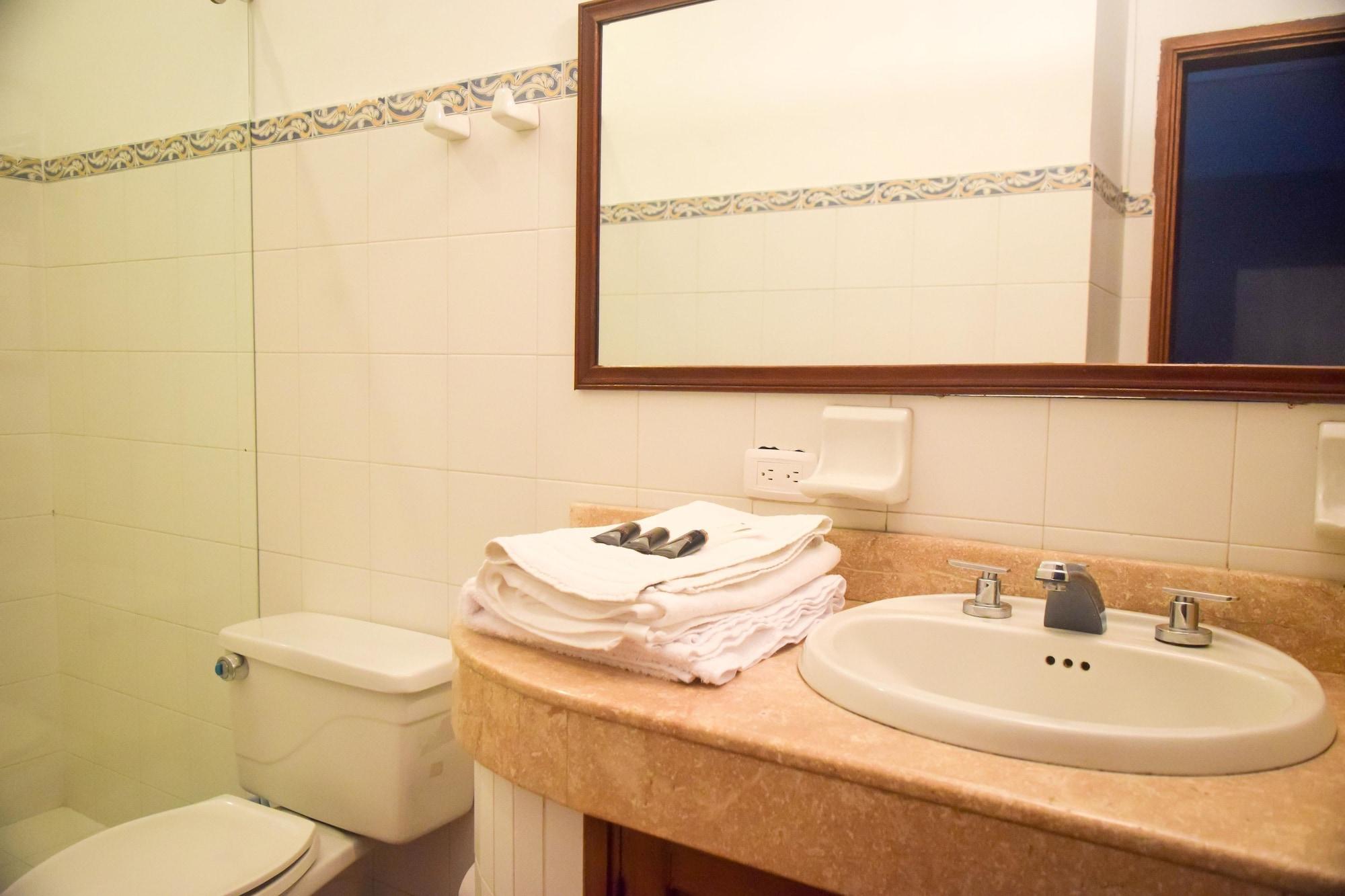 Hotel Colina De San Antonio Кали Экстерьер фото