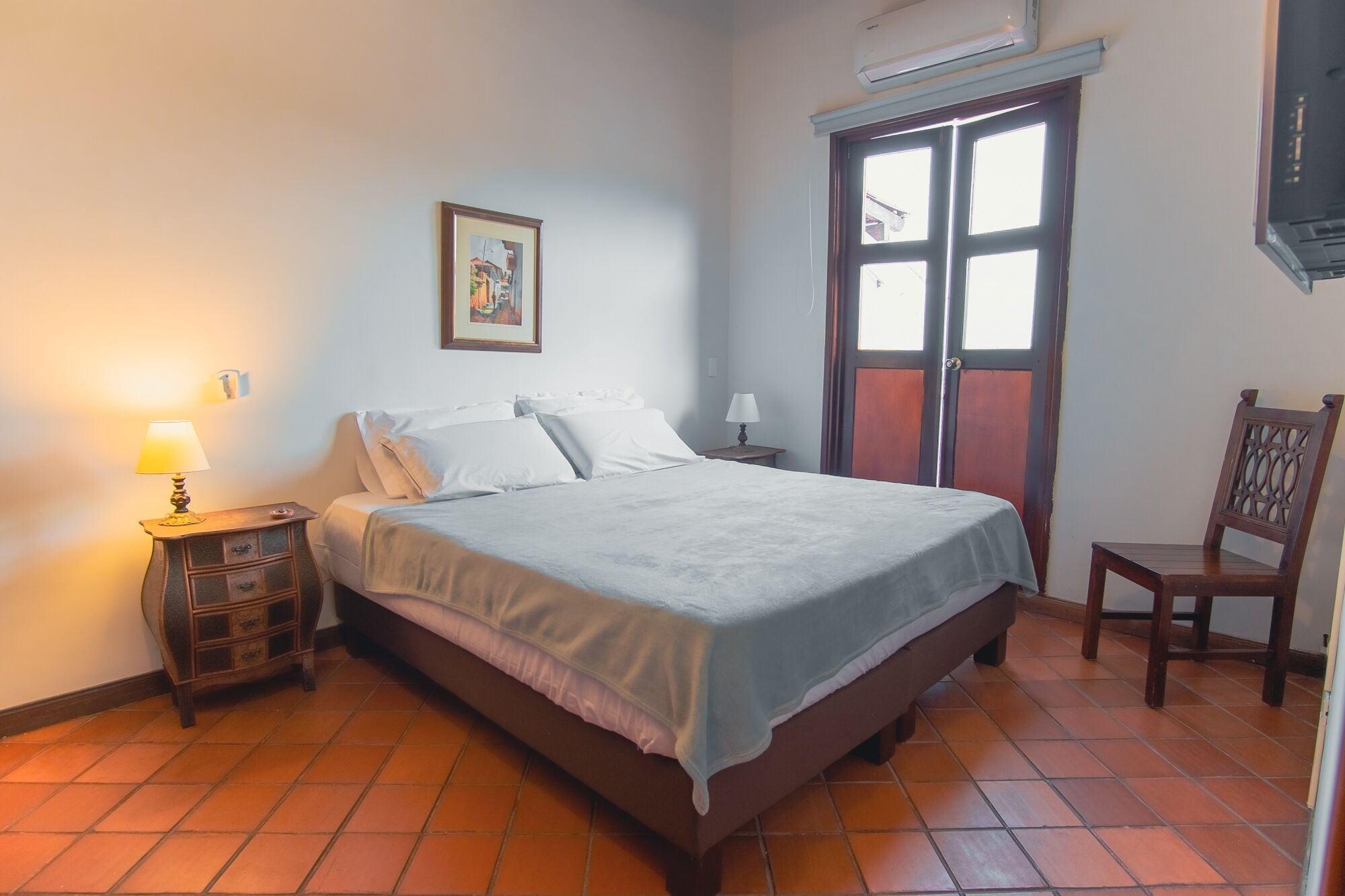Hotel Colina De San Antonio Кали Экстерьер фото
