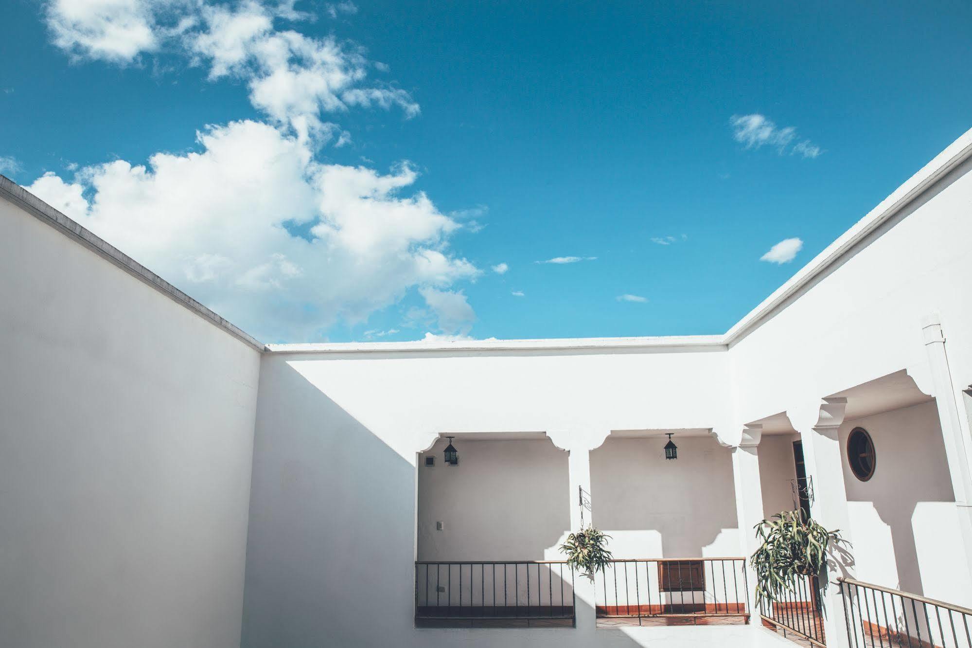 Hotel Colina De San Antonio Кали Экстерьер фото