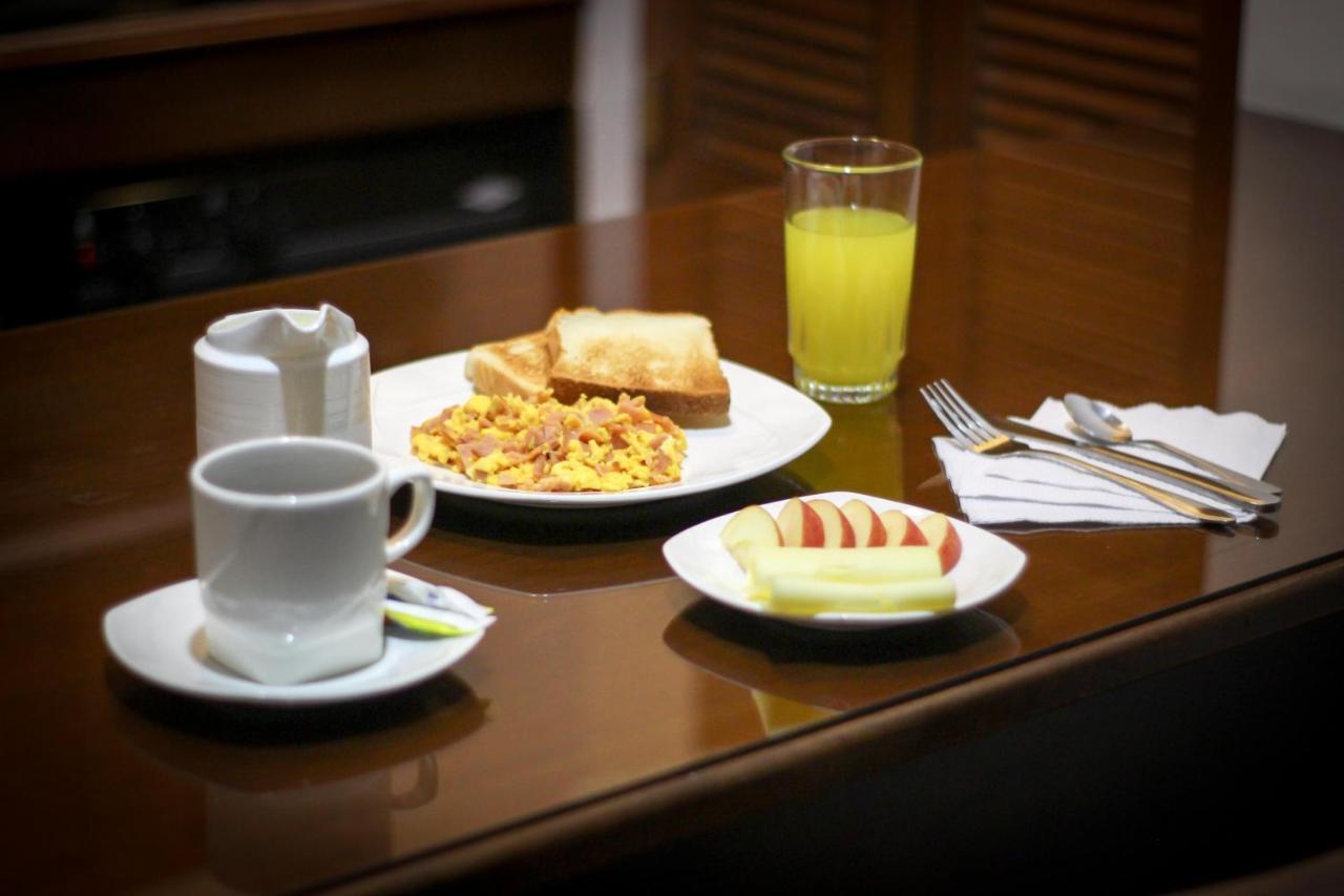 Hotel Colina De San Antonio Кали Экстерьер фото