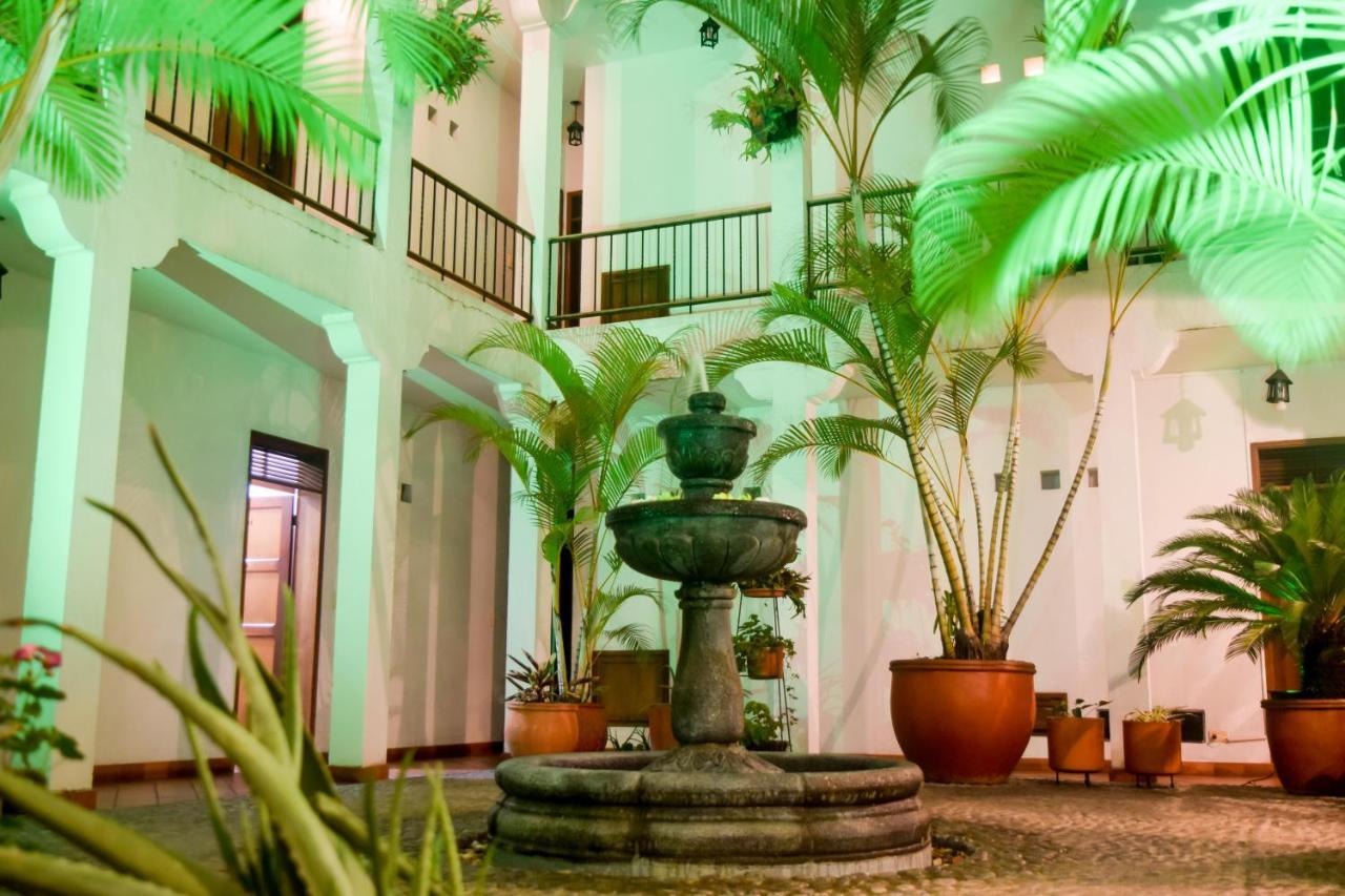 Hotel Colina De San Antonio Кали Экстерьер фото